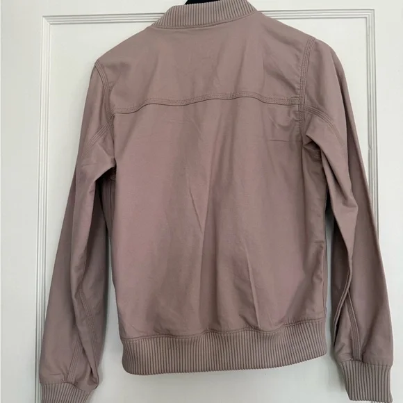 New with tags!Carhartt Women's rugged flex Utility Jacket in mauve/purple/grey. - Picture 3 of 7